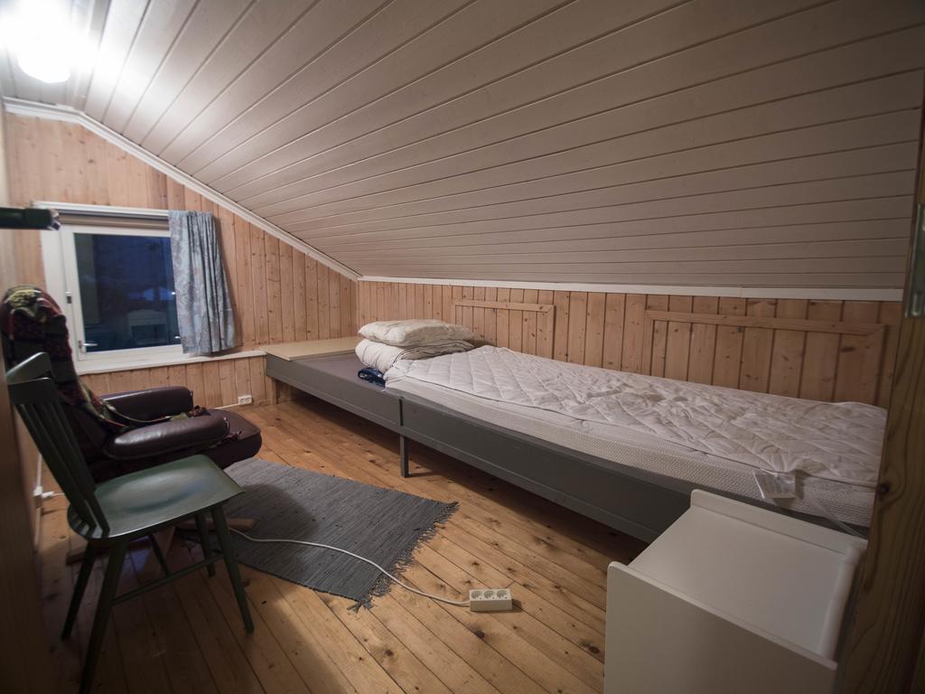 Hansali Holiday Home Fjaerland Bagian luar foto